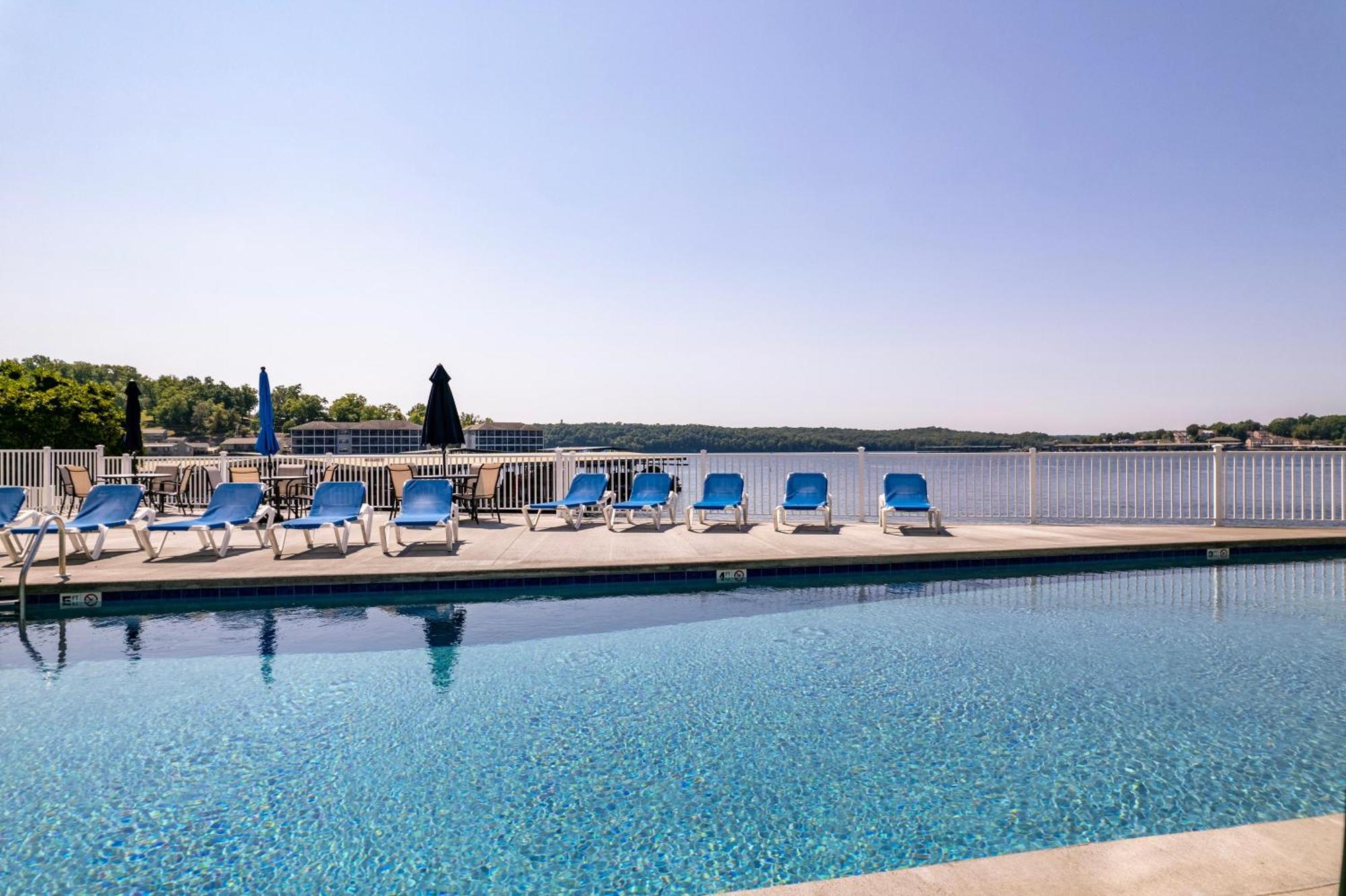 Golden Reef Osage Beach Exterior foto