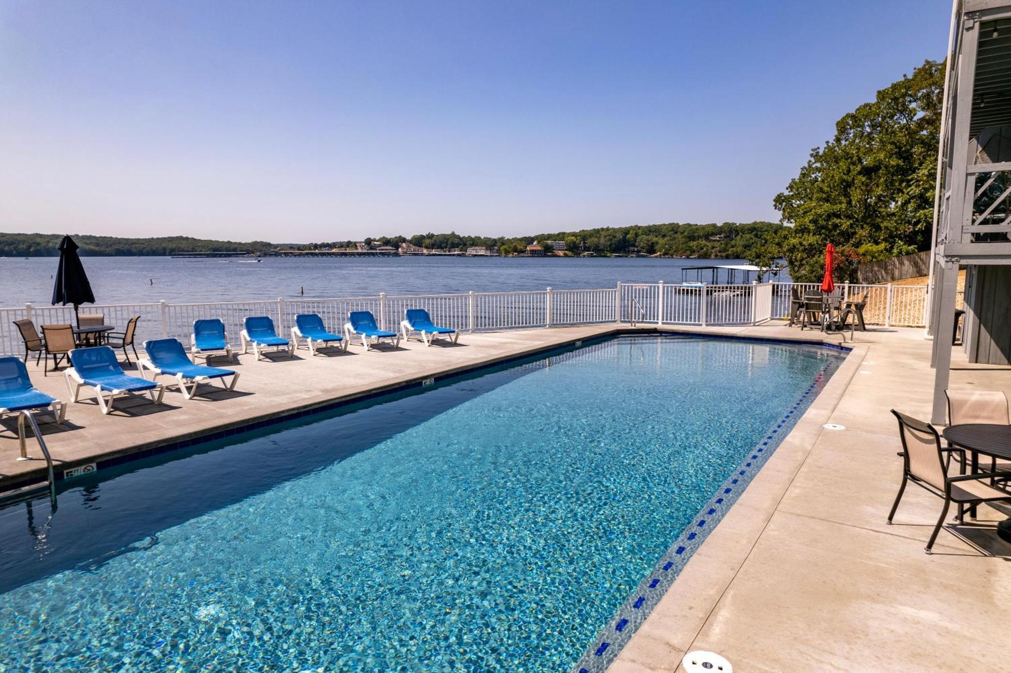 Golden Reef Osage Beach Exterior foto